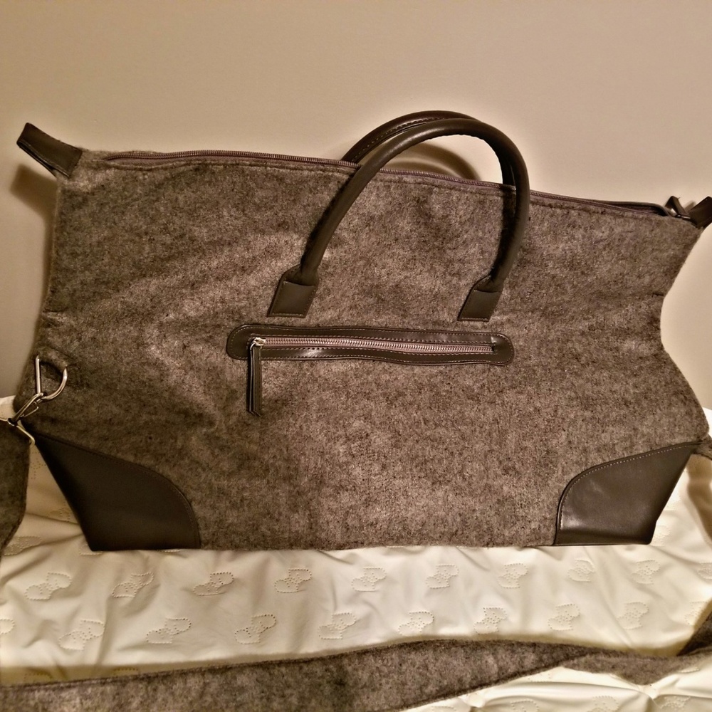 Grey DSW Weekender Bag